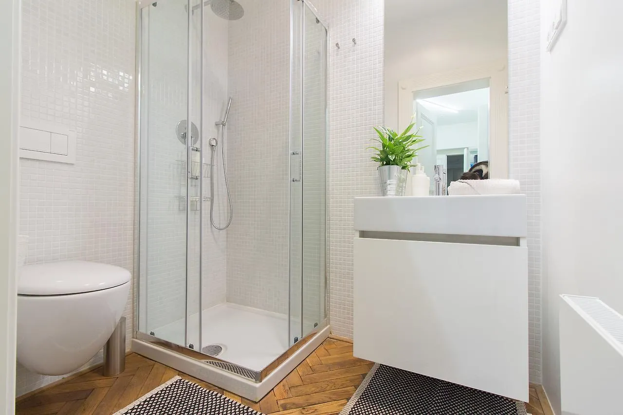 Stylish Modern Apartment For 5 People By Easybnb Prag Tjekkiet